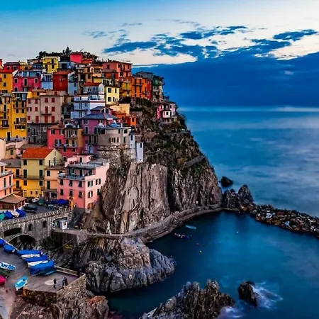 Cinque Terre Way Апартаменти Ла-Спеція